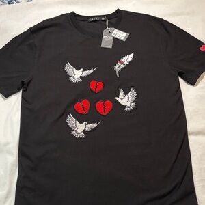 Focus Black Graphic T-Shirt Red Heart Dove Design Crewneck Short Sleeve 2X NWT